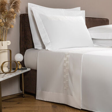 Basket Weave Embroidered Sheet Set