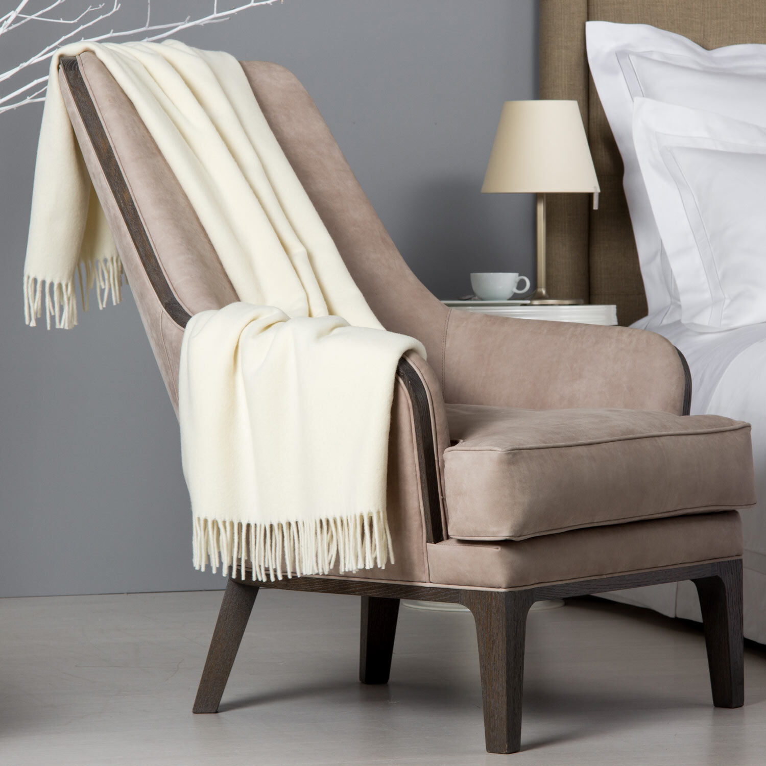 Kent Throw Ivory