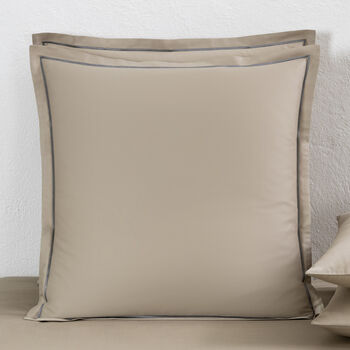 Camelia Euro Sham