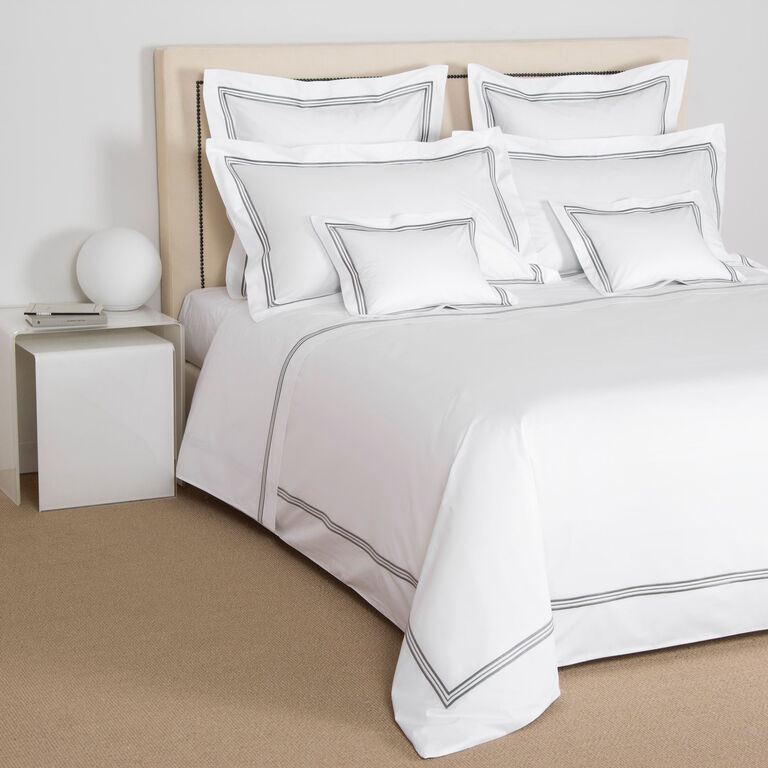 slide 4 Triplo Bourdon Pillowcase