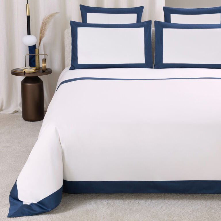 slide 1 Bold Duvet Cover Set