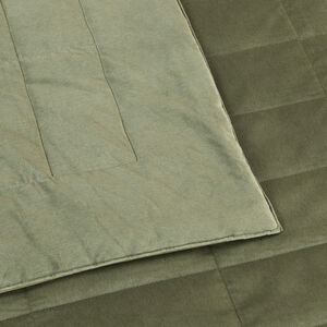 slide 3 Luxury Cashmere Velvet Light Quilt