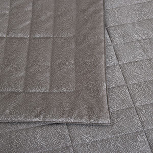 slide 3 Forever Light Quilt