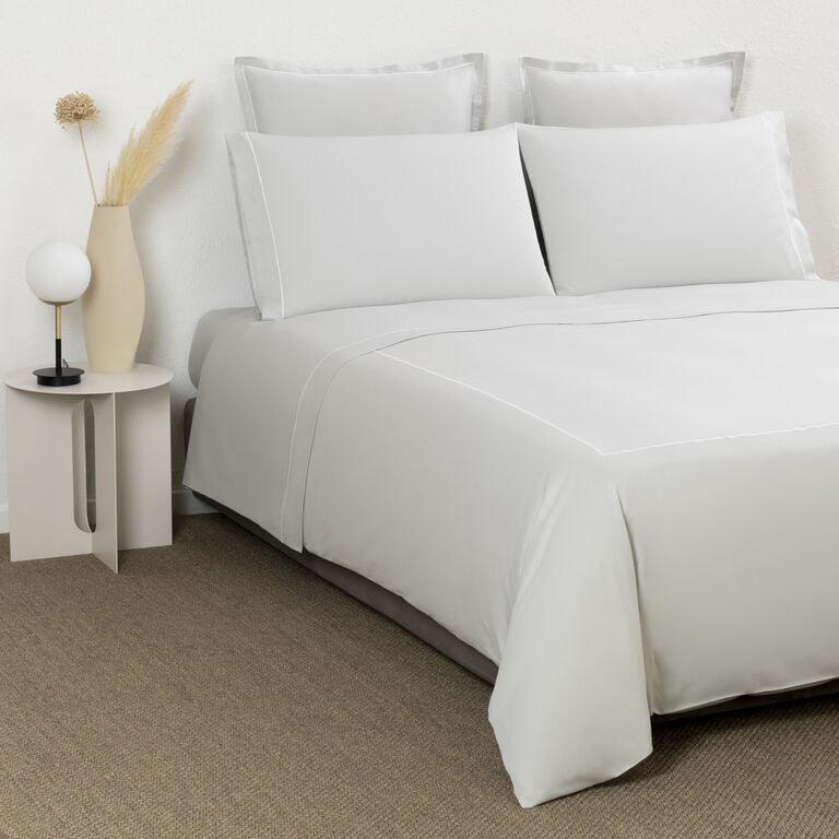 slide 4 Camelia Sheet Set