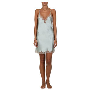 slide 1 Della Short Nightgown