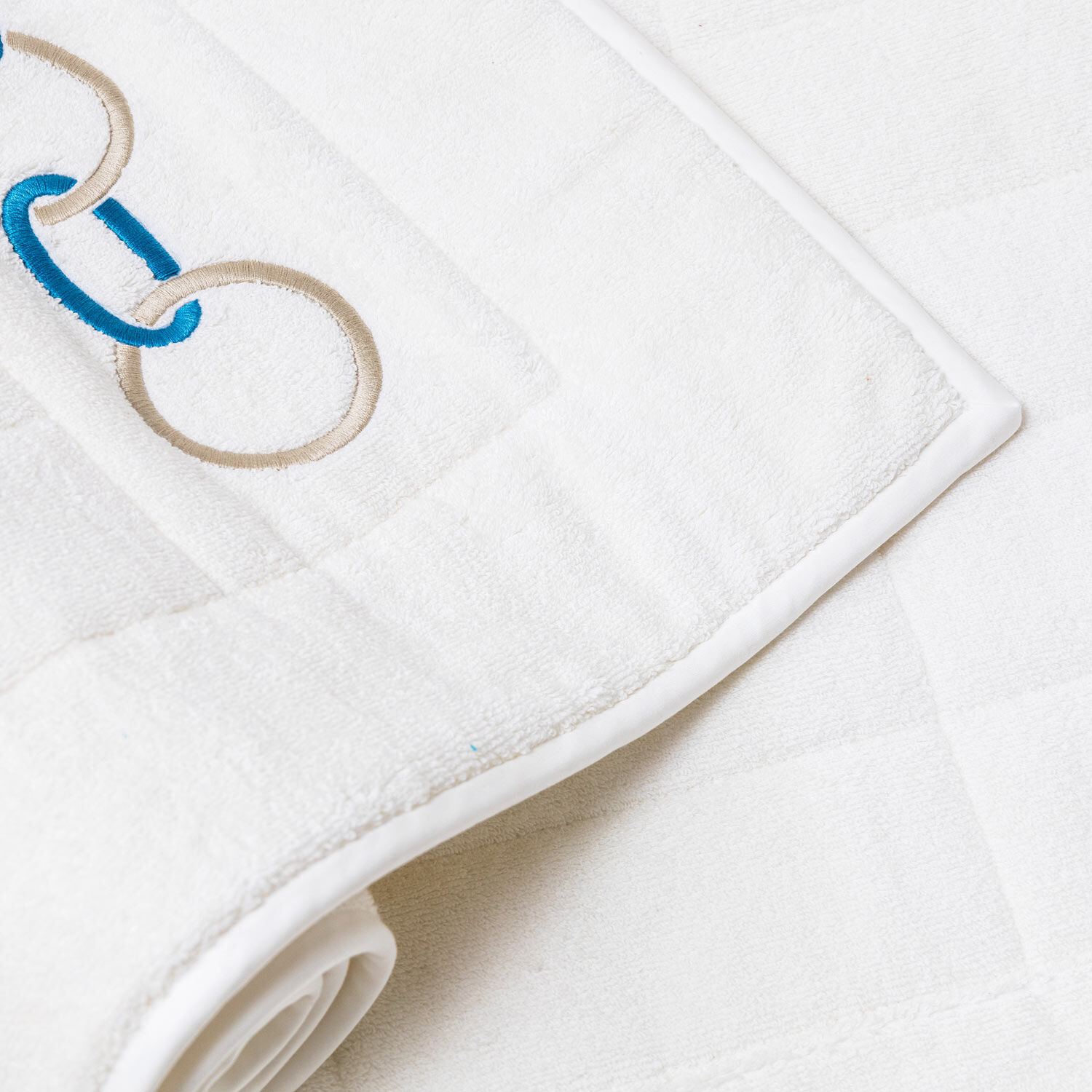 Embroidered bath mat shop