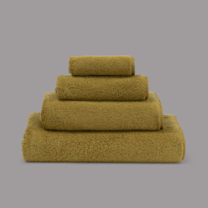 slide 3 Unito Wash Cloth