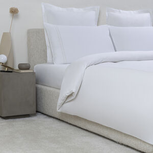 slide 2 Elegance Duvet Cover