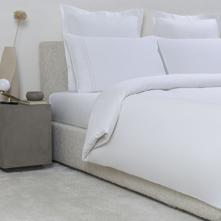 slide 2 Elegance Duvet Cover