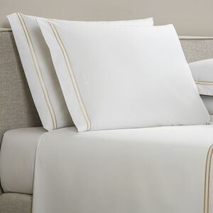 slide 2 Classic Pillowcase Set