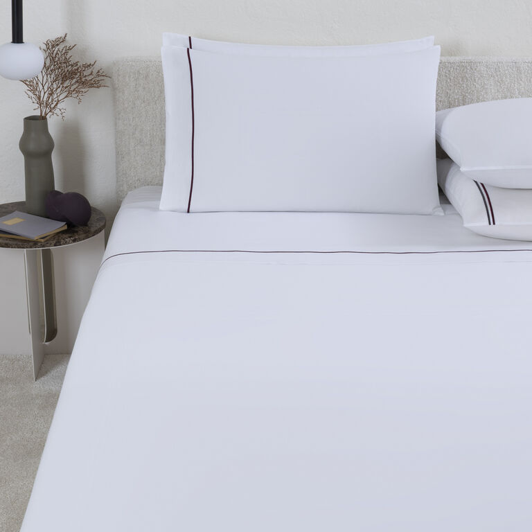 slide 2 Contemporary Sateen Sheet Set