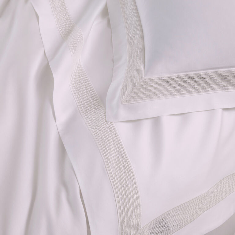 slide 5 Balance Lace Duvet Cover Set