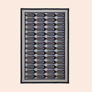 slide 1 Deco Throw 005