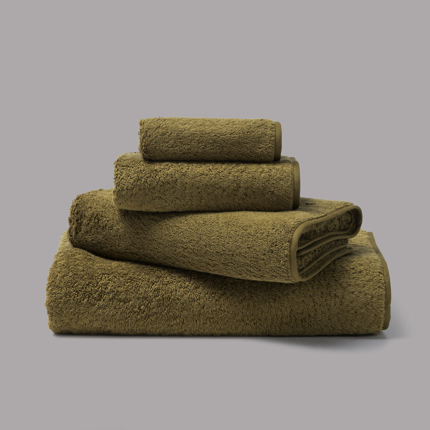 Unito Bath Towel | Frette