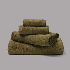 slide 3 Unito Bath Towel