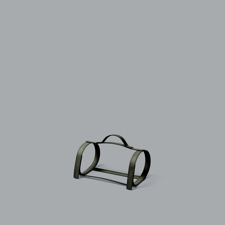 slide 2 Otello Throw Holder