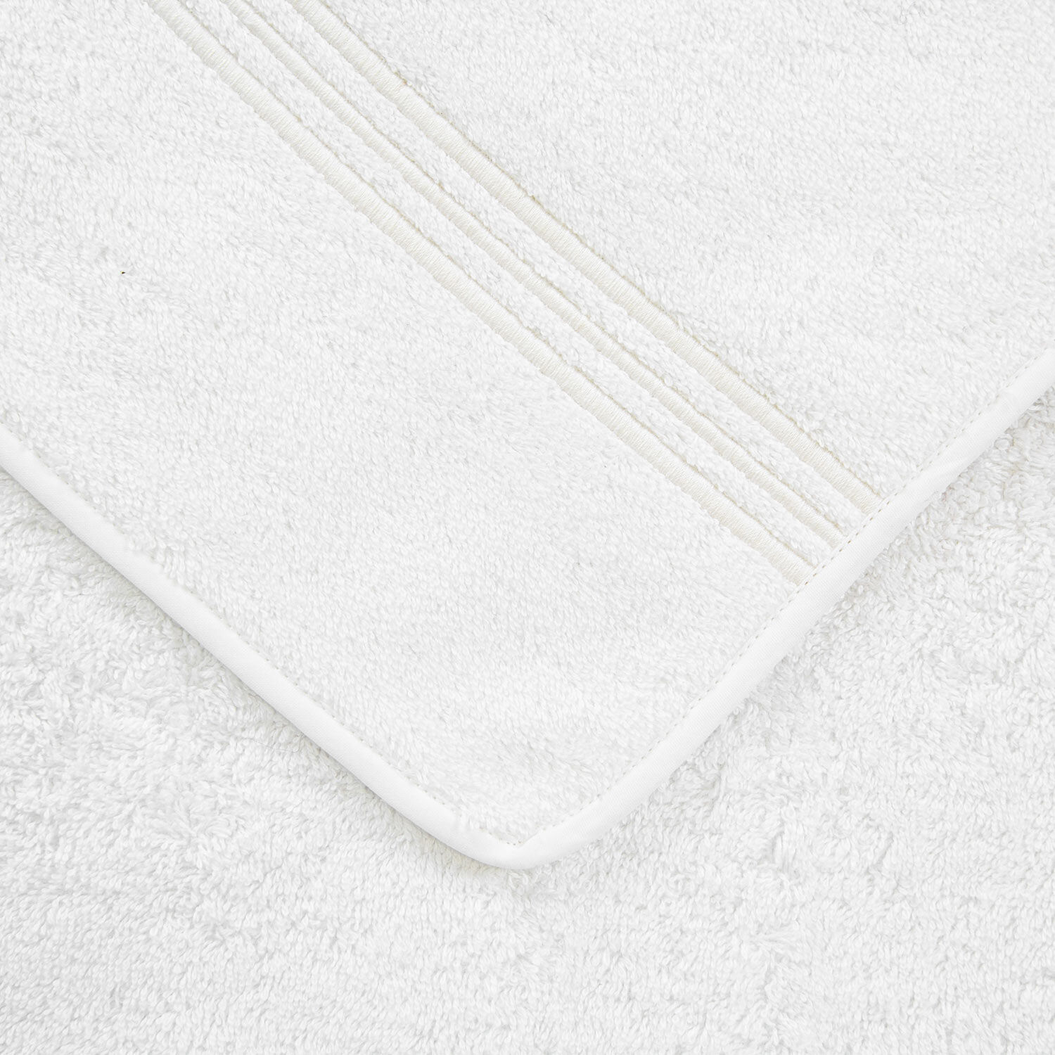 Triplo Bourdon Hand Towel
