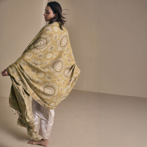 slide 4 Luxury Gipsy Throw