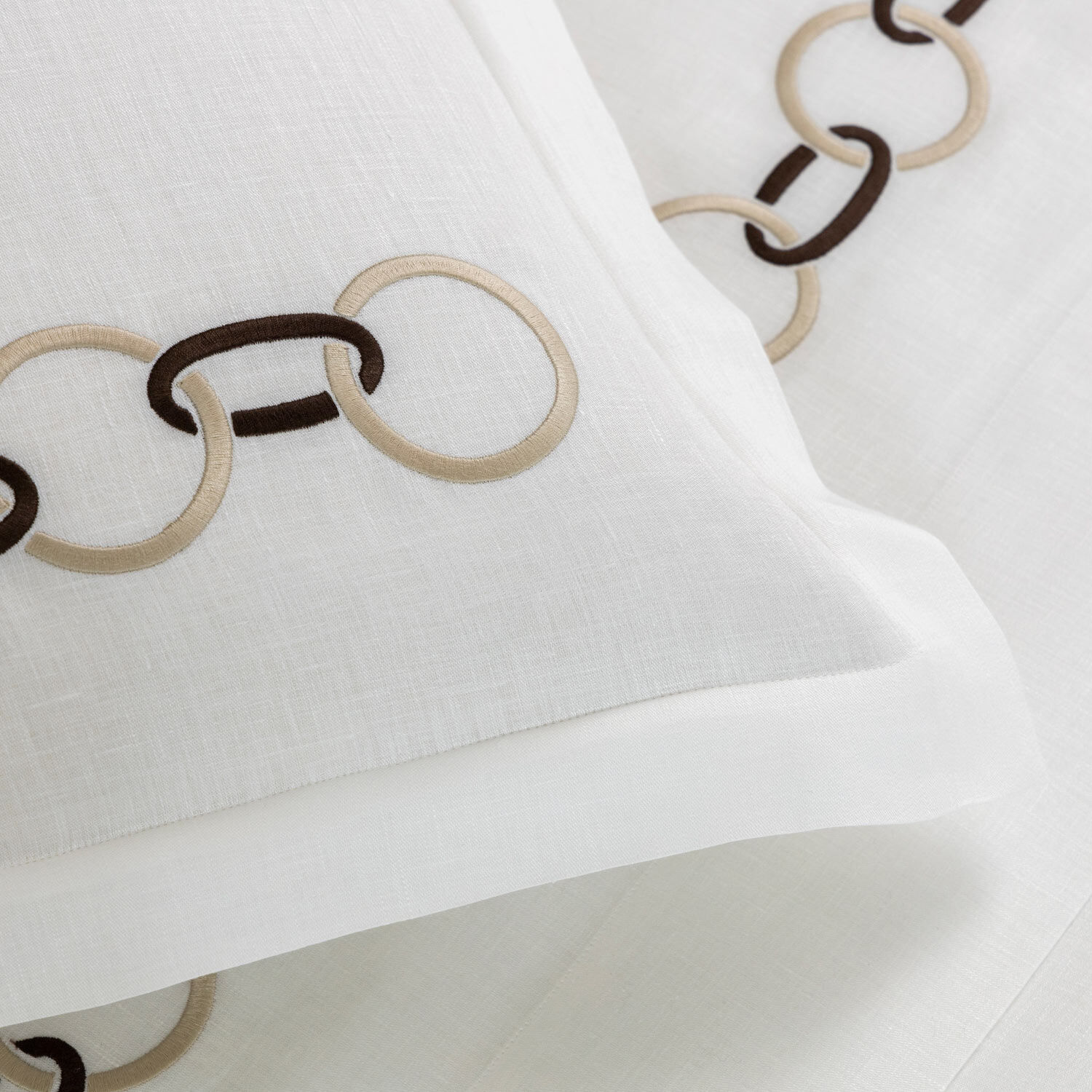 Links Embroidered Pure Linens Duvet Cover
