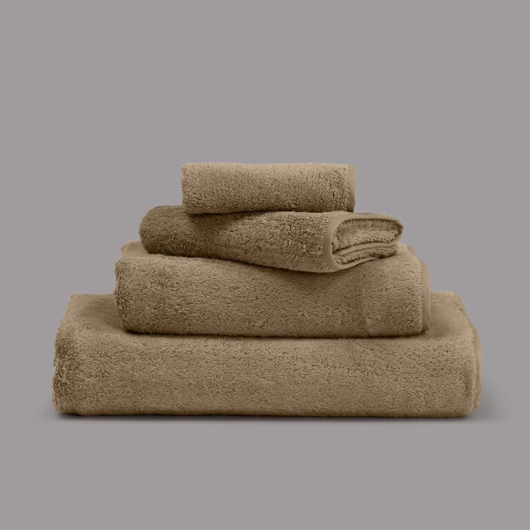 slide 3 Unito Hand Towel