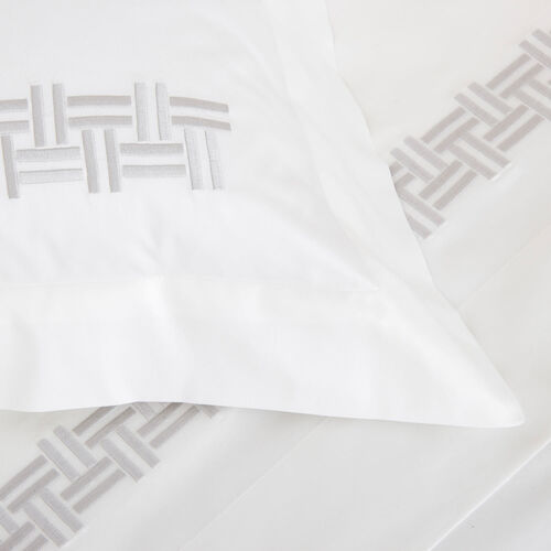 slide 3 Basket Weave Embroidered Duvet Cover