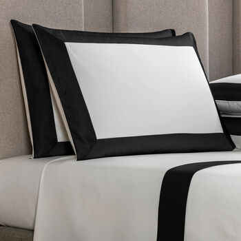 Bold Pillowcase