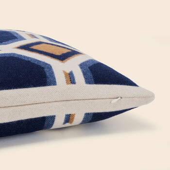 Deco Cushion 005