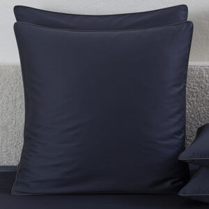 slide 1 Greenwich Euro Sham