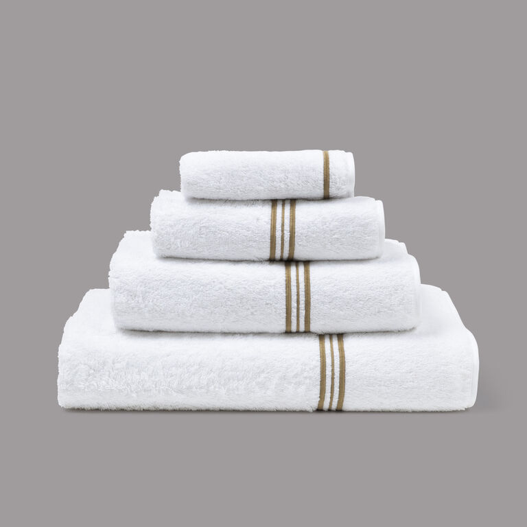 slide 4 Triplo Bourdon Wash Cloth