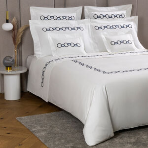 slide 4 Links Embroidered Sham
