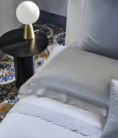 carousel bedding outlet